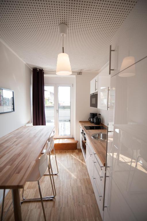 Nonstop Hotel Augsburg - Ubernacht - Hostelhotelhome Room photo