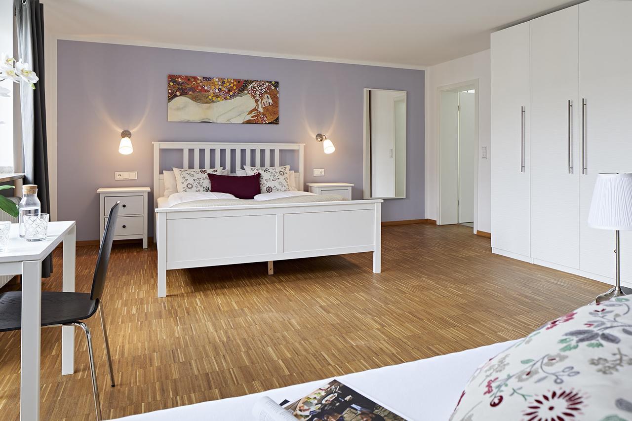 Nonstop Hotel Augsburg - Ubernacht - Hostelhotelhome Exterior photo